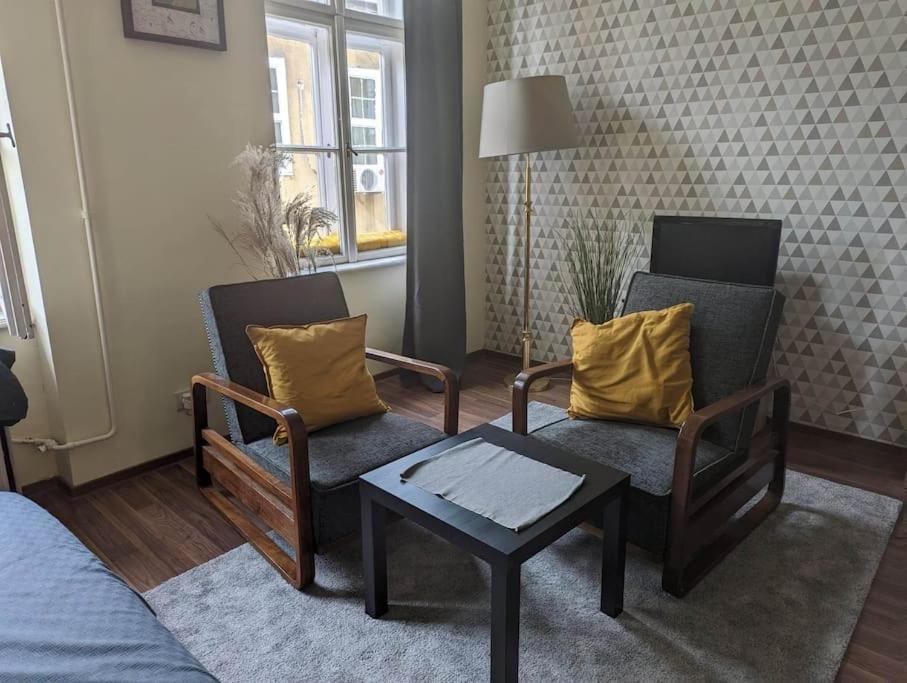 Anna'S Place Будапеща Екстериор снимка